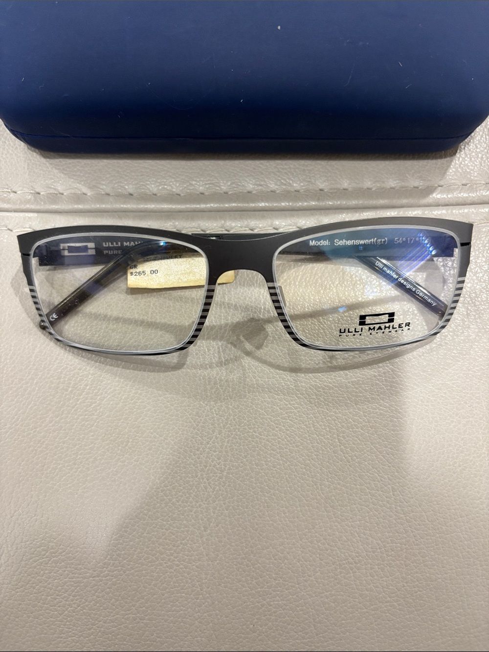 Ulli Mahler Pure Eyewear "Sehenswert" frames